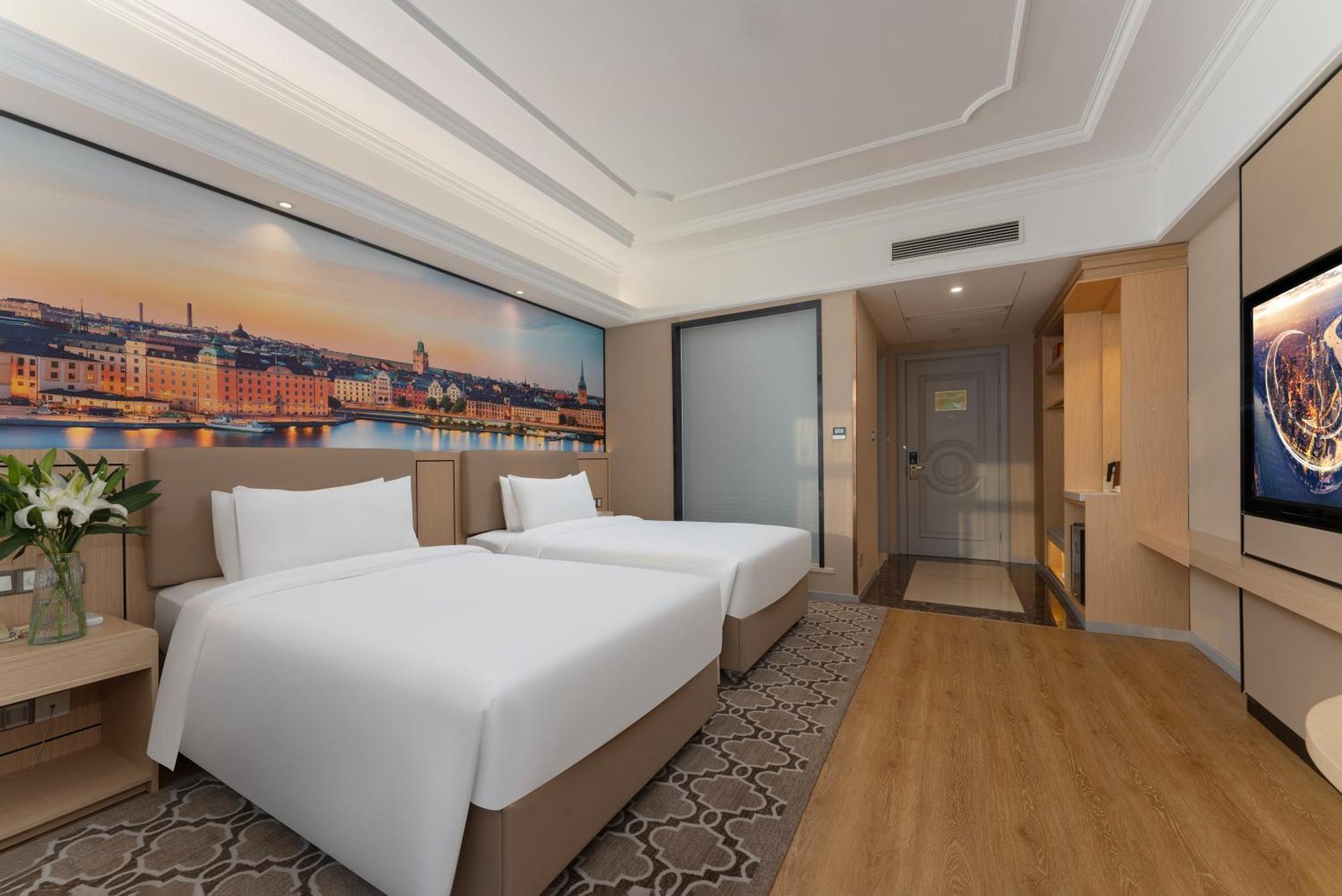 Vienna International - Pudong Airport Free Trade Zone - Free Shuttle Bus To Pvg Airport And Land Hotel 4*