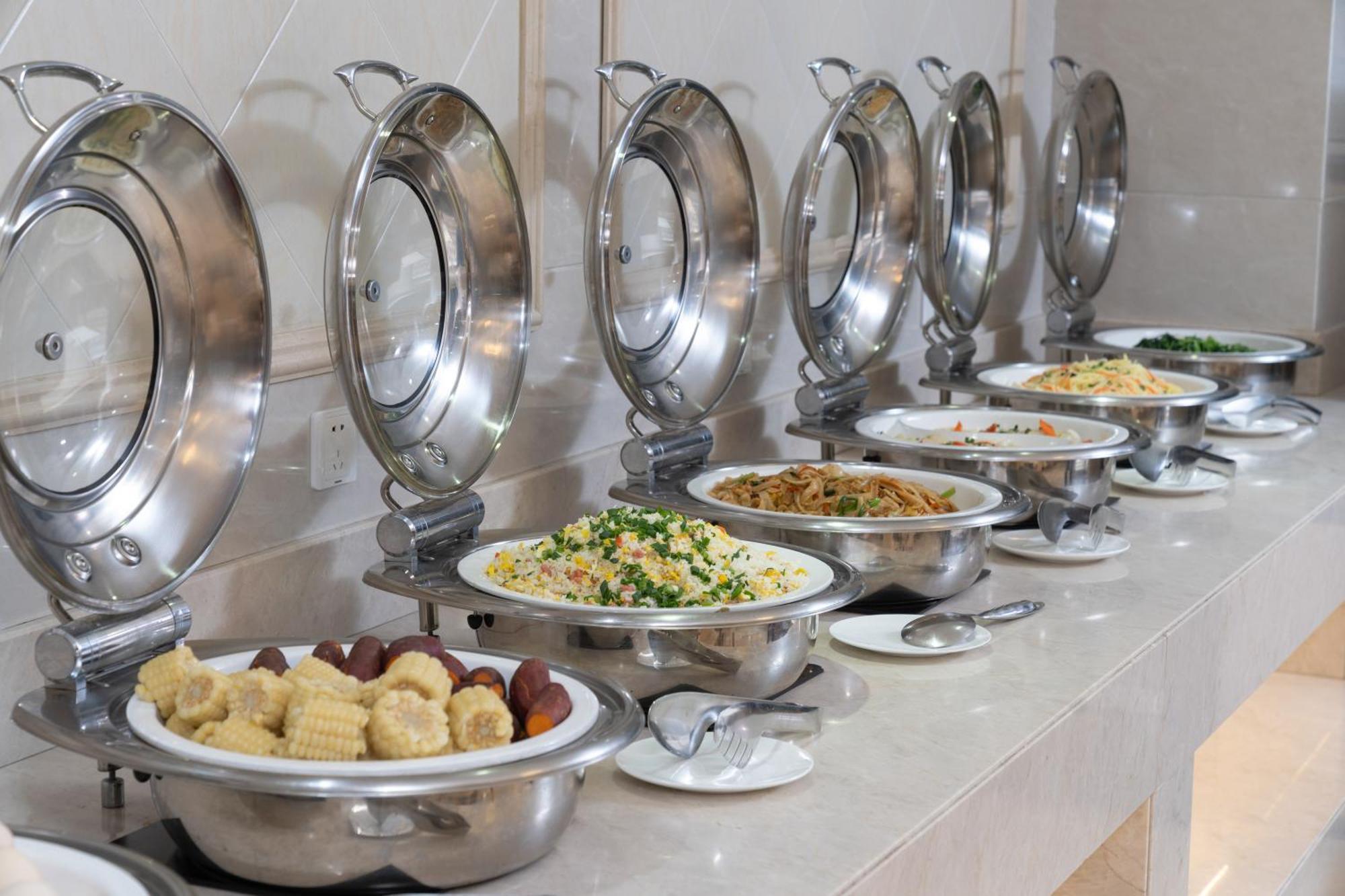 Viana International Hotel: Airport And Free Trade Zone With Shuttle Service Hotel 4*