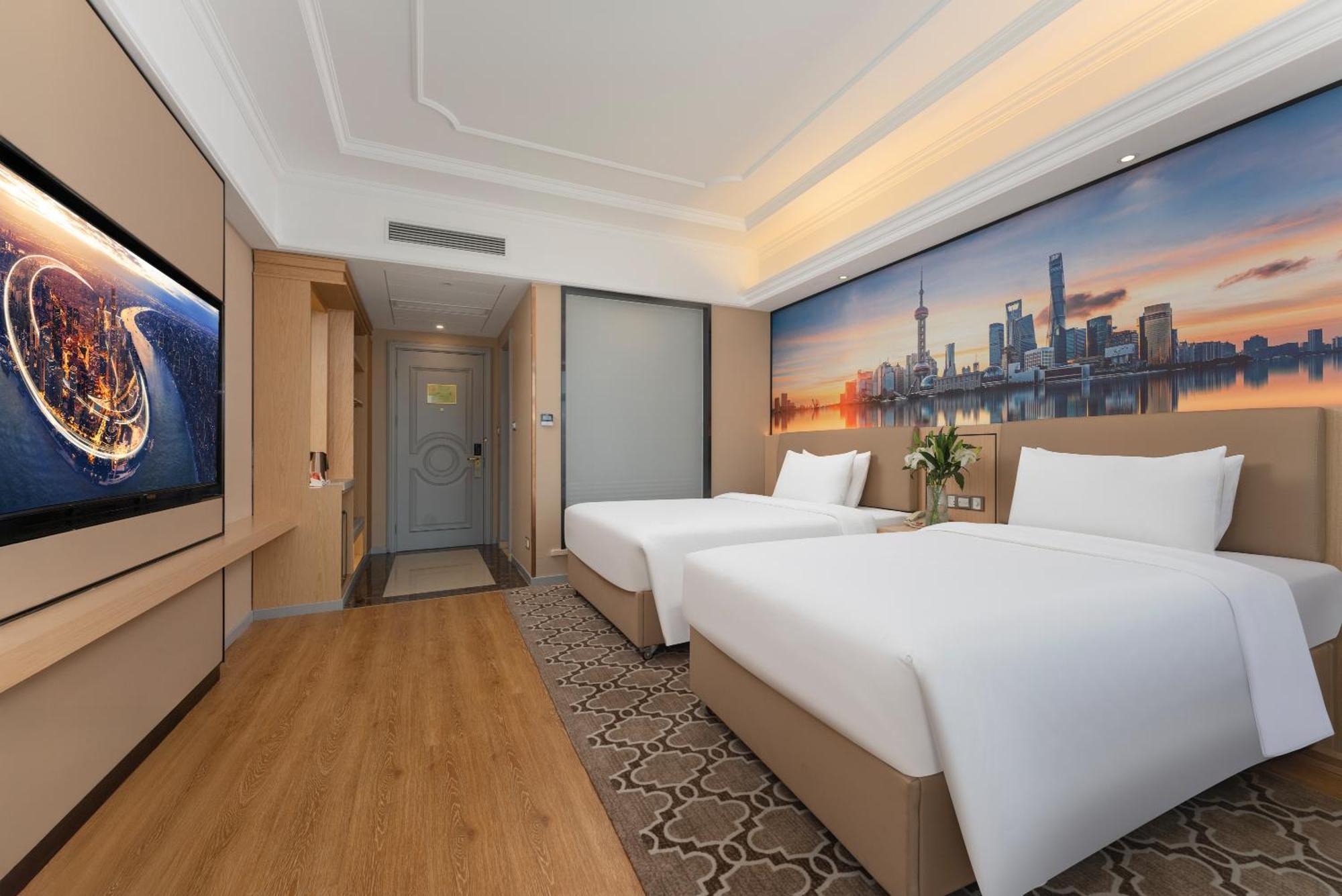 Vienna International - Pudong Airport Free Trade Zone - Free Shuttle Bus To Pvg Airport And Land Hotel Shanghai