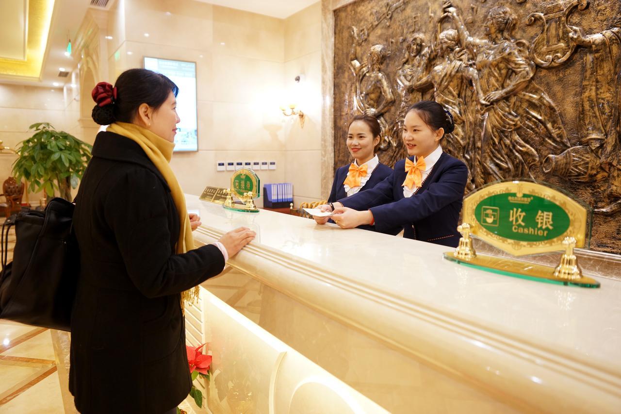Hotel Viana International Hotel: Airport And Free Trade Zone With Shuttle Service